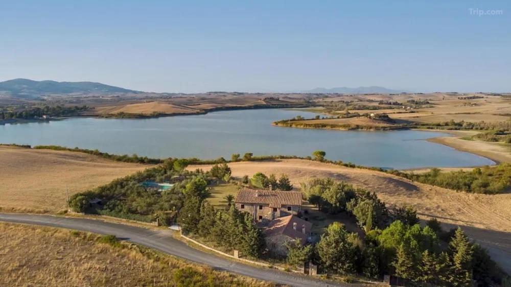 Villa La Lespa Wpool Biliardo And Lake View Casa Sant'Andrea Exterior foto